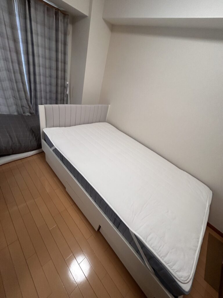 ベッドの完成品